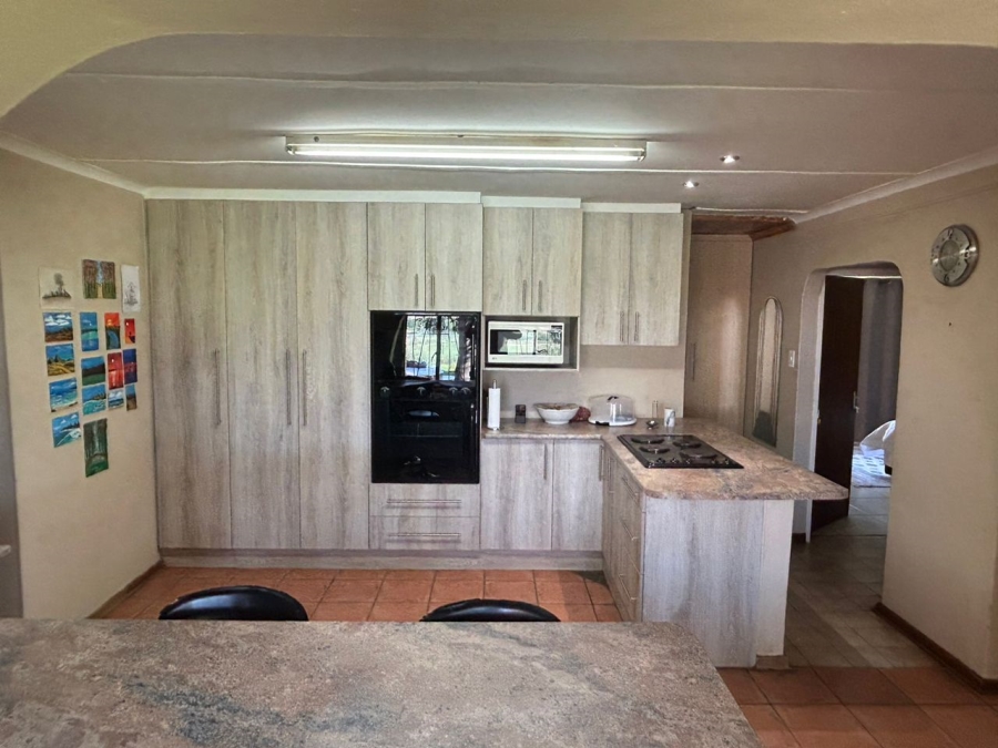 4 Bedroom Property for Sale in Upington Rural Northern Cape